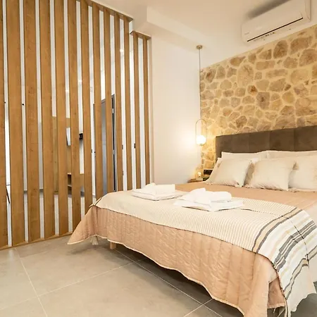 Casa Dionysia - New Lux 2Br With Jacuzzi Near Maleme Beach Exterior foto