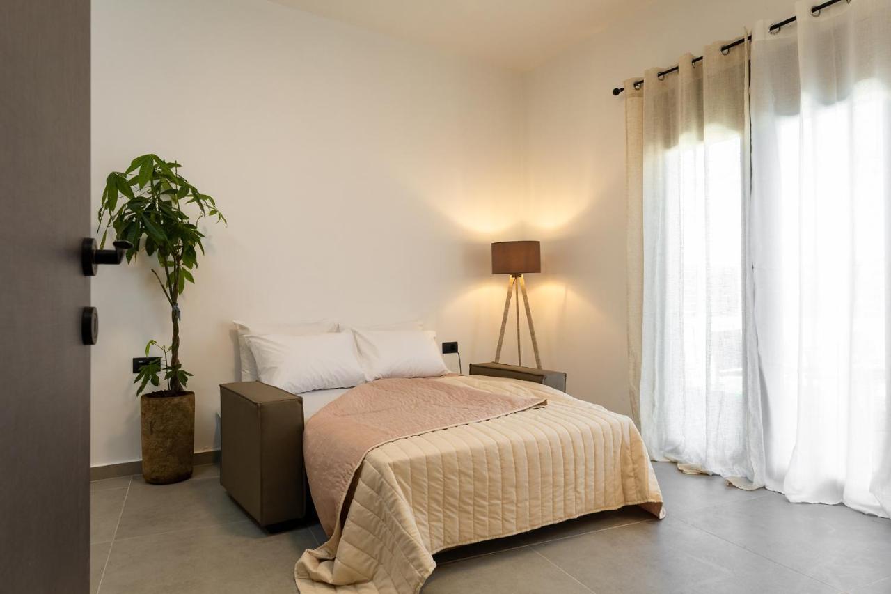 Casa Dionysia - New Lux 2br With Jacuzzi Near Maleme