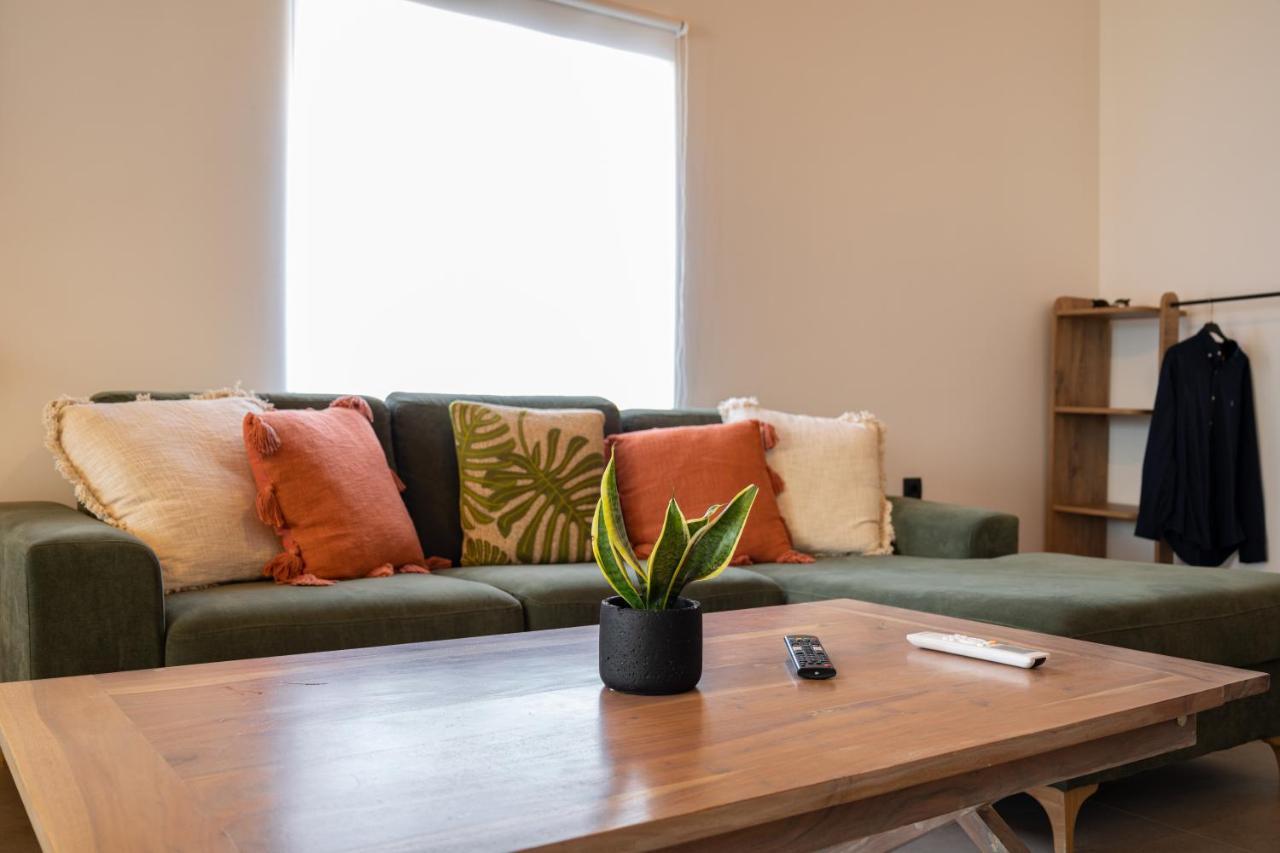 Ferienhaus Casa Dionysia - New Lux 2br With Jacuzzi Near Maleme
